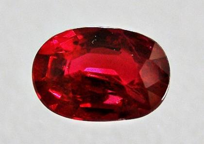 ทับทิมสยามแท้ บ่อเก่าจันทบุรี (Red Ruby) 1.57 กะรัต