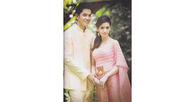 Fashion Set ชุดแต่งงานไทยยุคใหม่ สไตล์โมเดิร์น