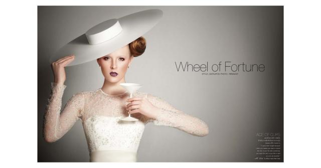 Fashion set  wheel of fortune จากนิตยสาร WE  นะคะ