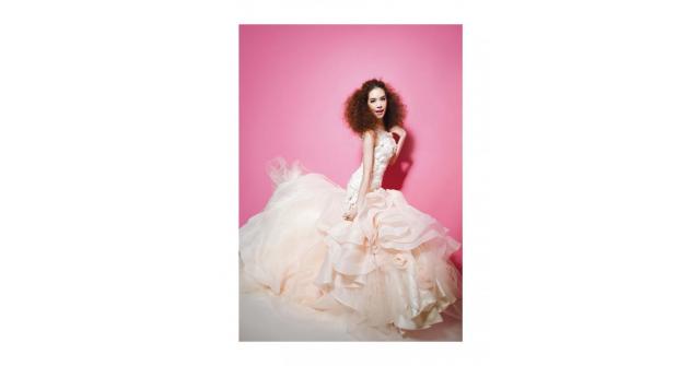 ภาพแฟชั่นเกรซ กาญจน์เกล้า จากนิตยสาร WE ฉบับ ก.พ. 56